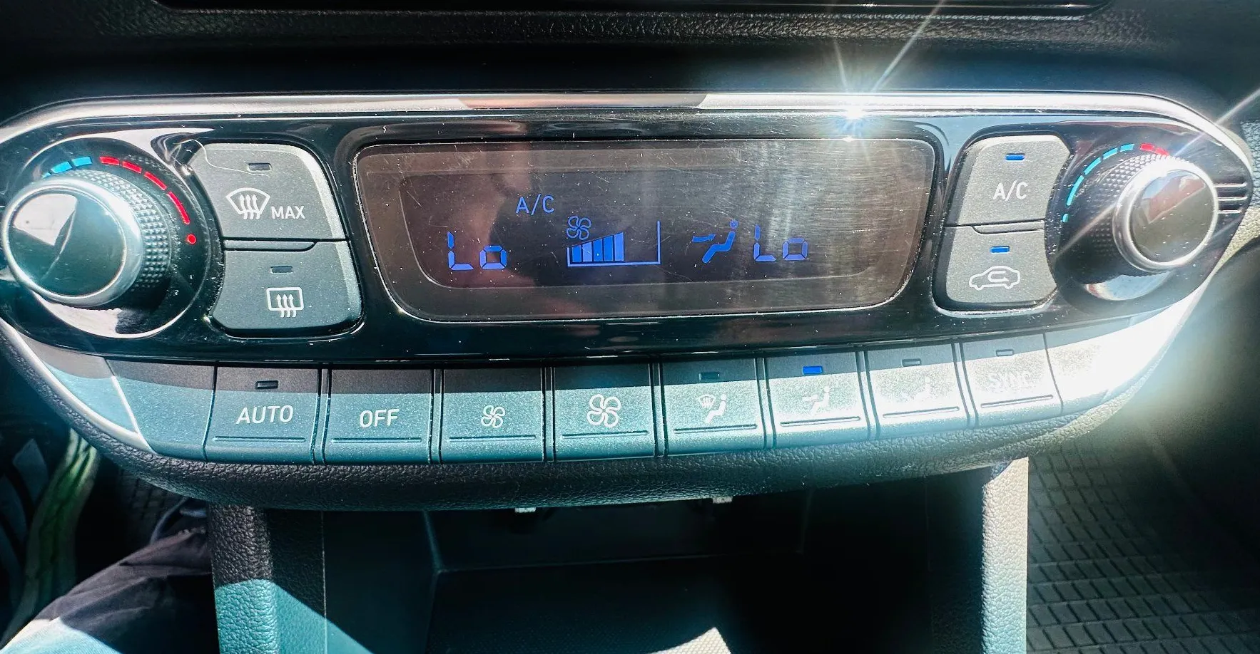 Zunanja slika - Hyundai i30 - 1.4 MPI 74 KW.SLOVENSKI.SAMO 86.000 KM.BENCIN - 12