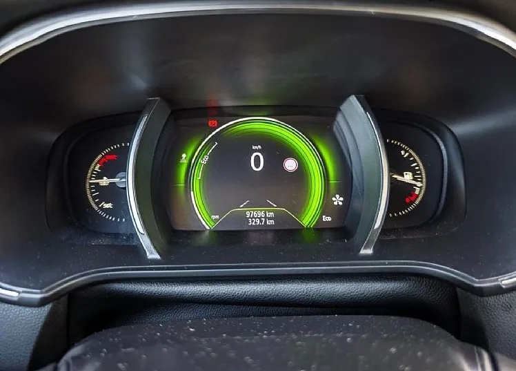Zunanja slika - Renault Mégane - Megane dCi 110 BOSE - LED - MASAŽA - AKT. TEMP. - SLO - 12