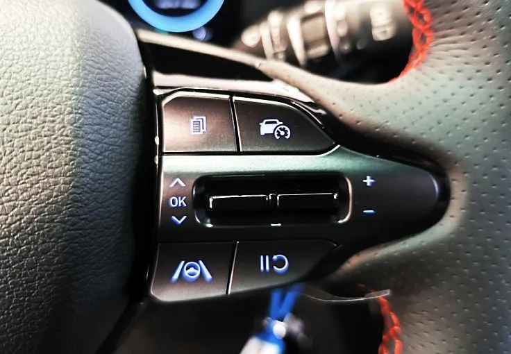 Zunanja slika - Hyundai i30 - 1.0 T-GDI STYLE-WINTER-KAM-DAB-LED-16 COL-VIDEO - 7