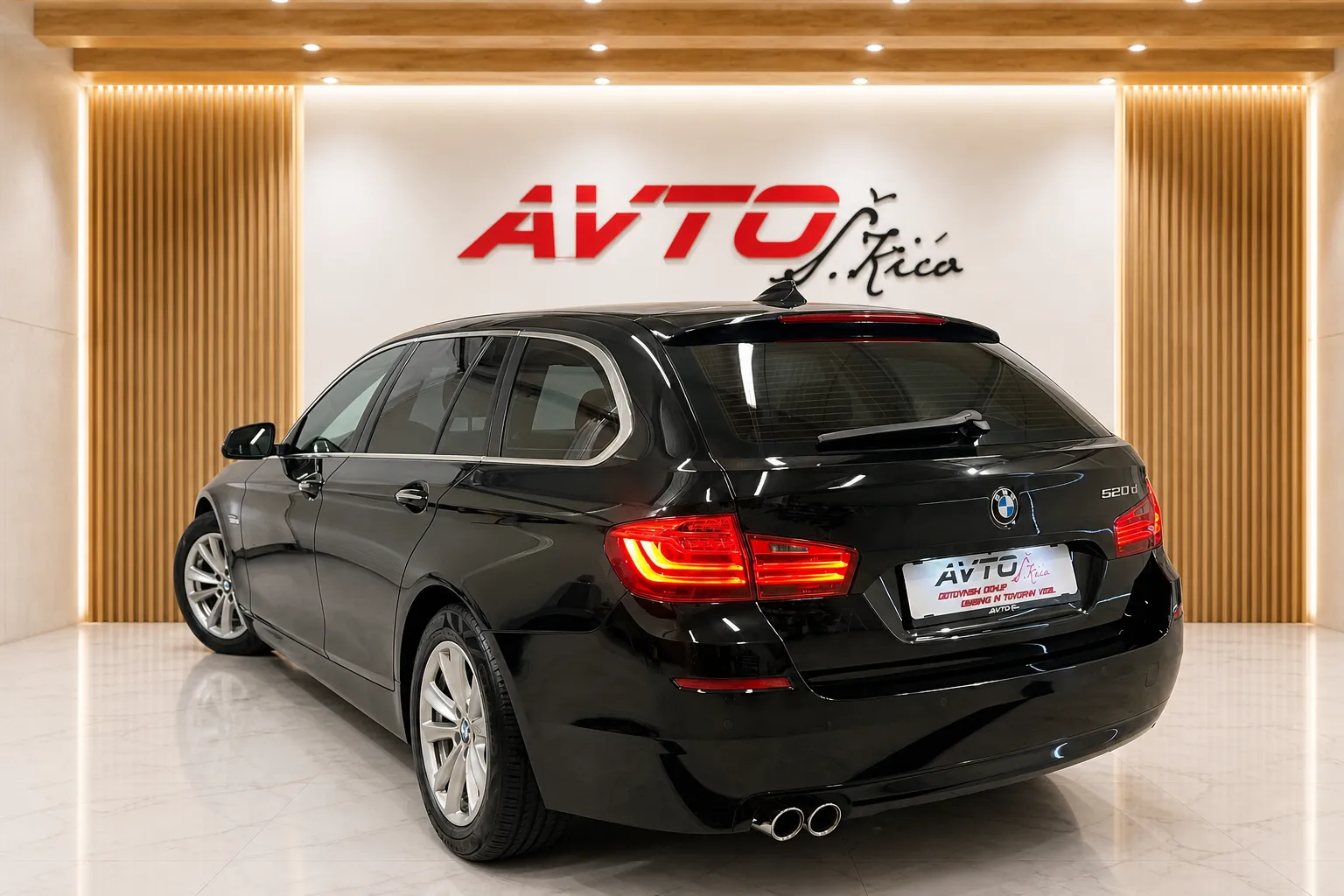 Zunanja slika - BMW serija 5 Touring: - 520d-BI-XENON-TEMPOMAT-SOFT CLOSE-PDC... - 3