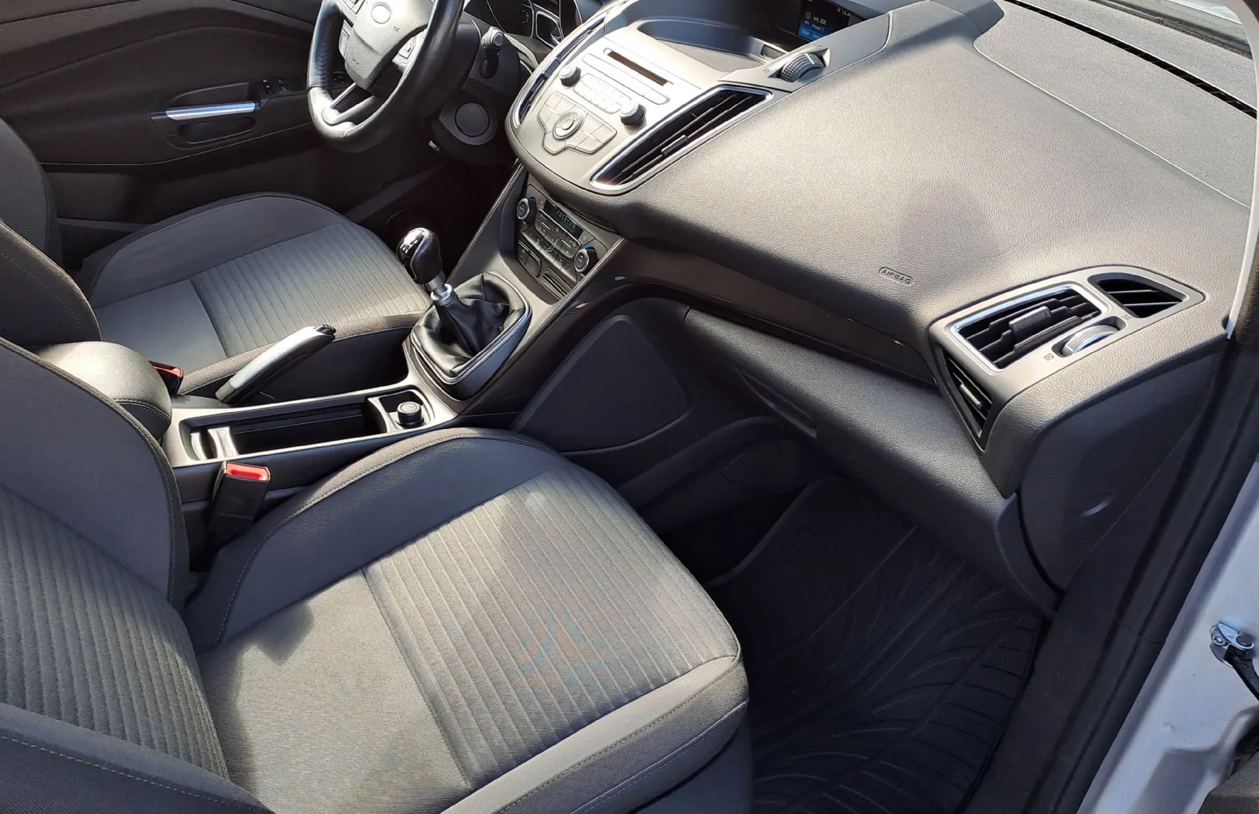 Zunanja slika - Ford Grand C-Max - 1.5 TDCi Style - 6