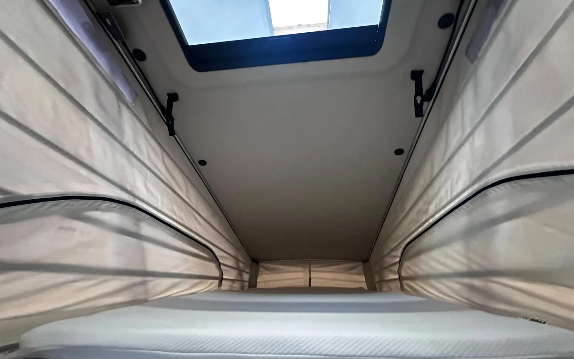 Notranja slika - Mercedes-Benz V-Razred - MARCO POLO-V 300d-WESTFALIA CAMPER-KOT NOVO... - 7