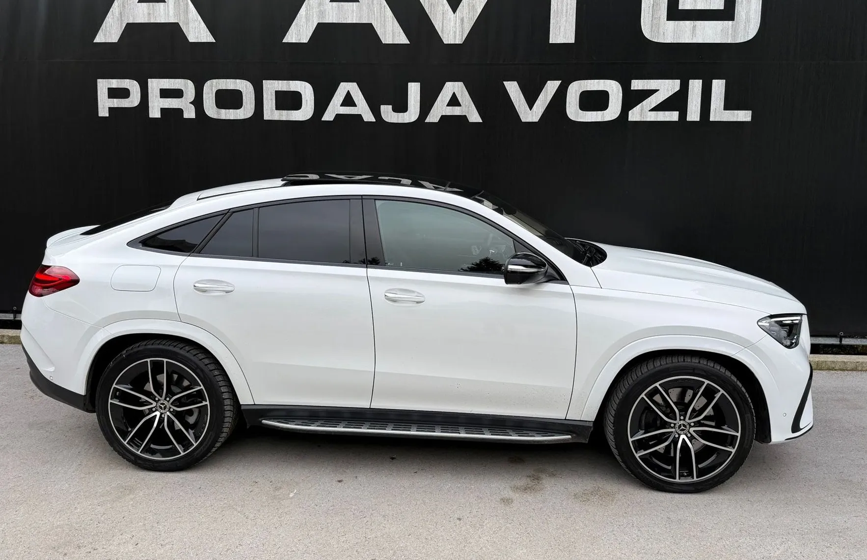 Zunanja slika - Mercedes-Benz GLE-Razred - GLE coupe GLE 450 d 4MATIC Coup  233  AMG-1.LASTNICA... - 3