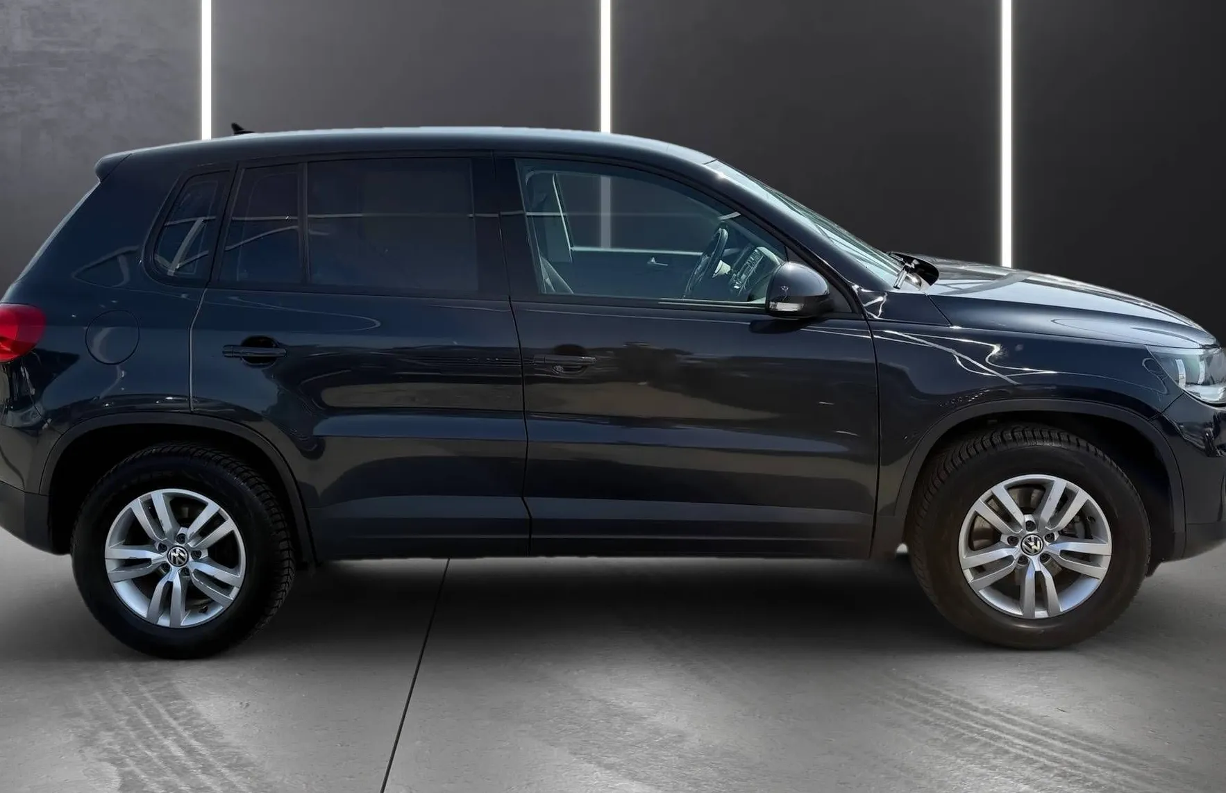 Zunanja slika - VW Tiguan - 2.0 TDI 4x4 MOŽNOST FINANCIRANJA BREZ POLOGA TOP.. - 7