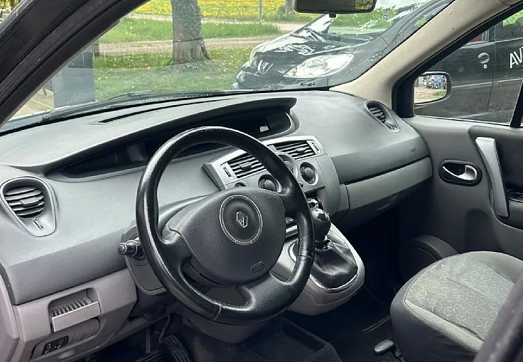 Zunanja slika - Renault Scénic - Scenic  1.6 16V Expression - VELIK SERVIS - OBROKI - 9