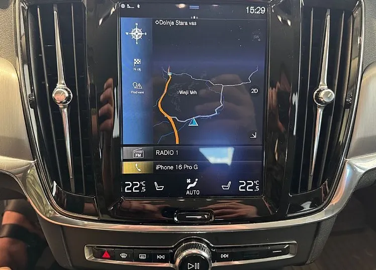 Zunanja slika - Volvo V90 - D4 A Momentum - LED - NAVI - KAMERA - KLJUKA - 14