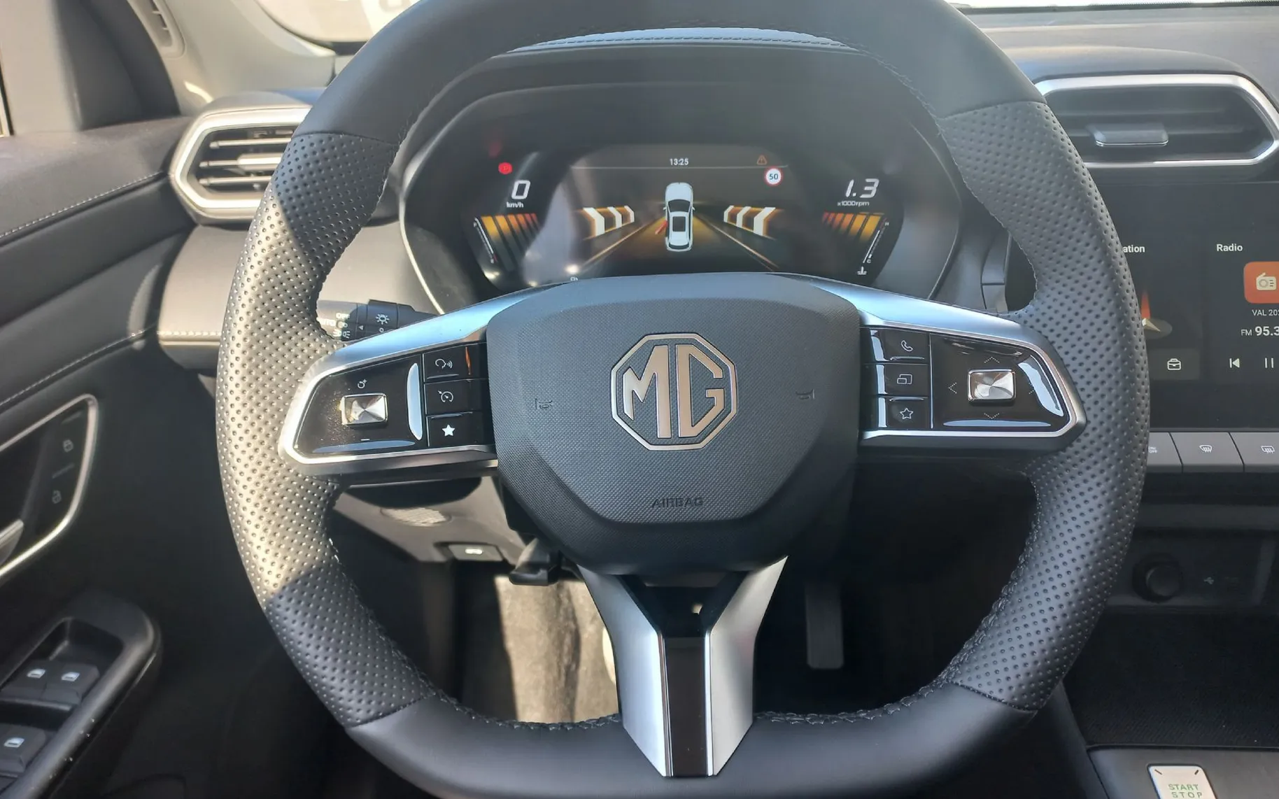 Zunanja slika - MG MG ZS - ZS 1.5L Comfort - 7