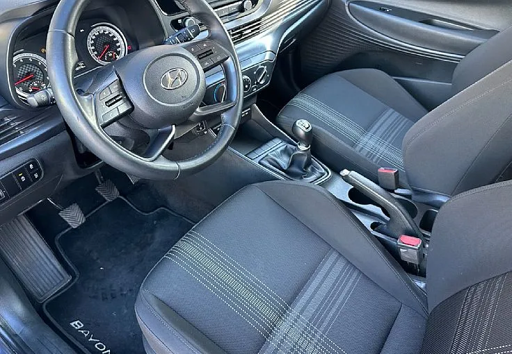 Zunanja slika - Hyundai Bayon - 1.2 MPI°°1.Lastnik°°SLO°°Garancija - 6