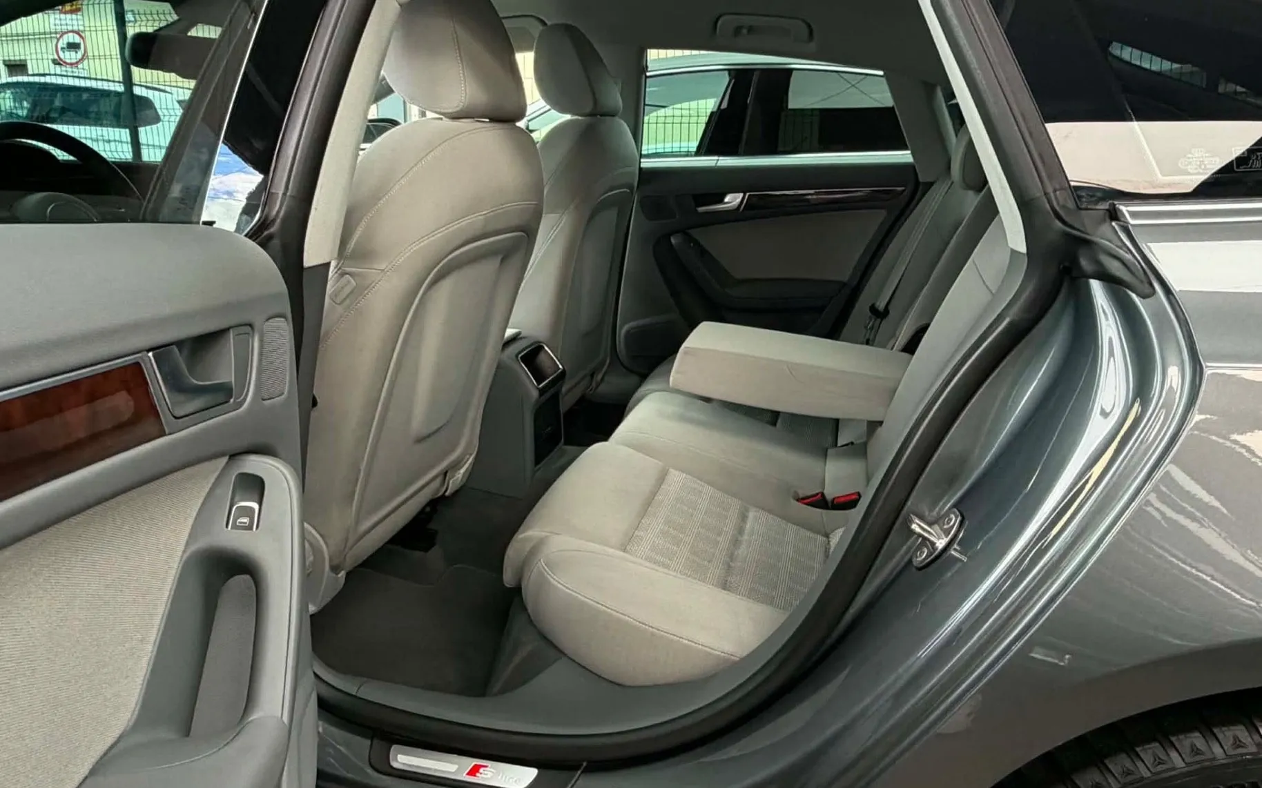 Notranja slika - Audi A5 Sportback - 2.0 TDI-2X S LINE-185.000km-LIZING ZA TUJCE-NAVI-. - 12