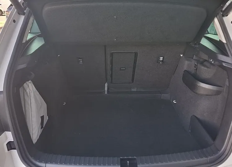 Zunanja slika - Škoda Karoq - Ambition 1.6 TDI-OPR.GLAVNI SERVIS - 7