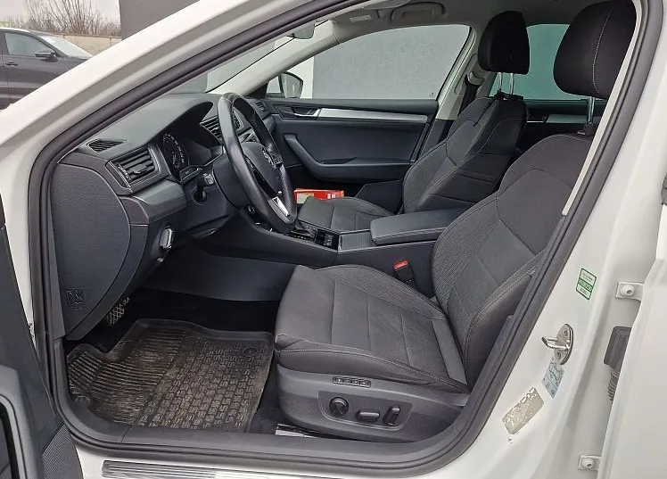 Zunanja slika - Škoda Superb - Combi 2.0 TDI Style Dsg - 6