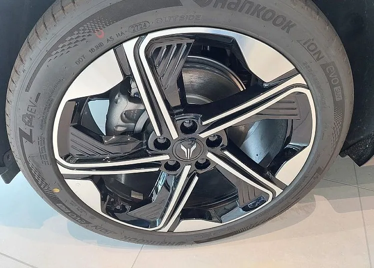 Zunanja slika - Voyah - - COURAGE 2WD - 12