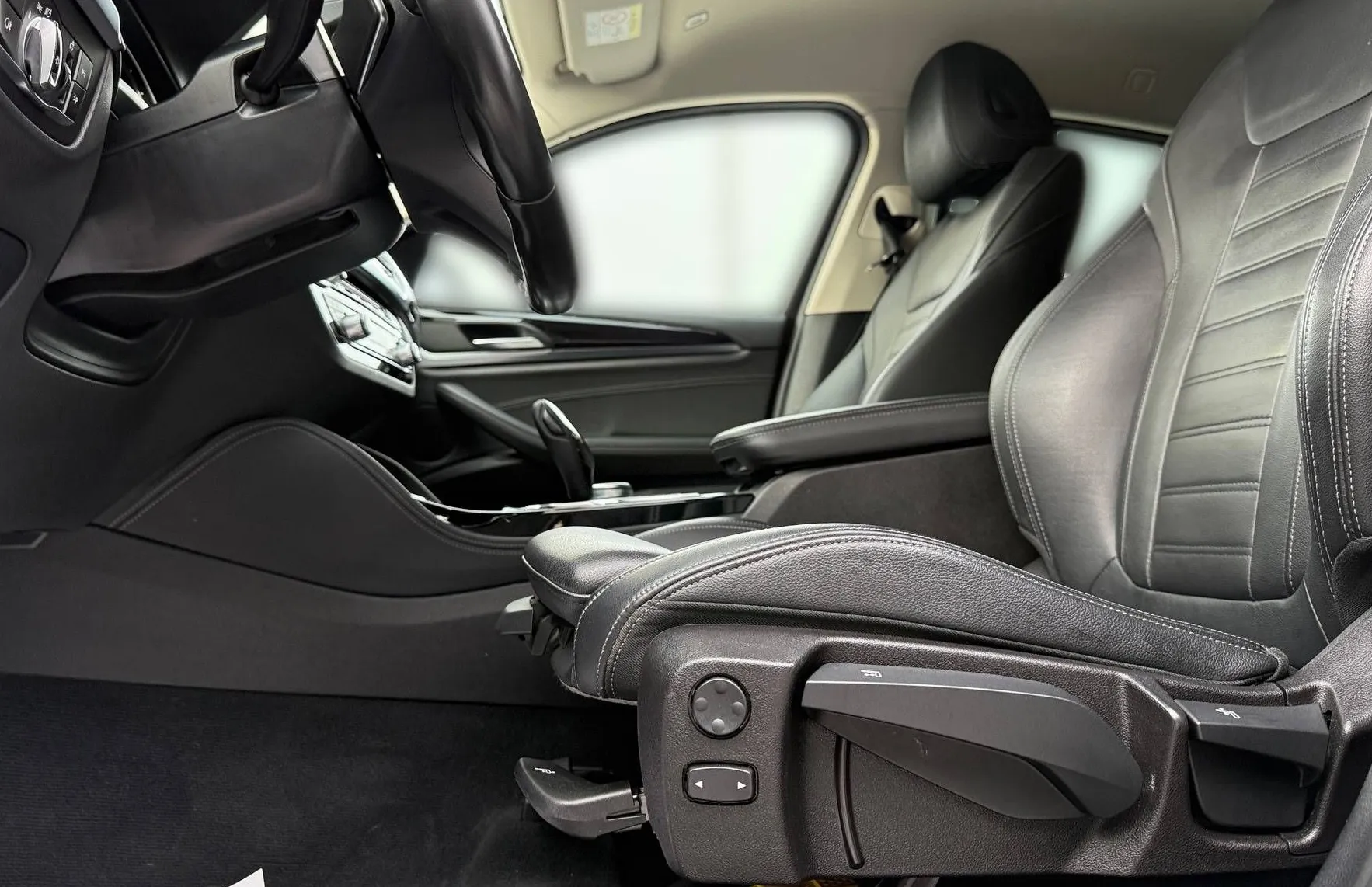 Zunanja slika - BMW X4 - serija : xDrive30d X LINE ADAPTIVE LED KAMERA NAVI PDC ... - 14