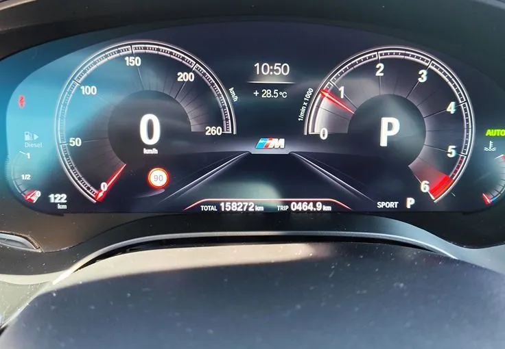 Zunanja slika - BMW Serija 5 - Touring: 520d M-PAKET kamera 360° panorama keyless - 11