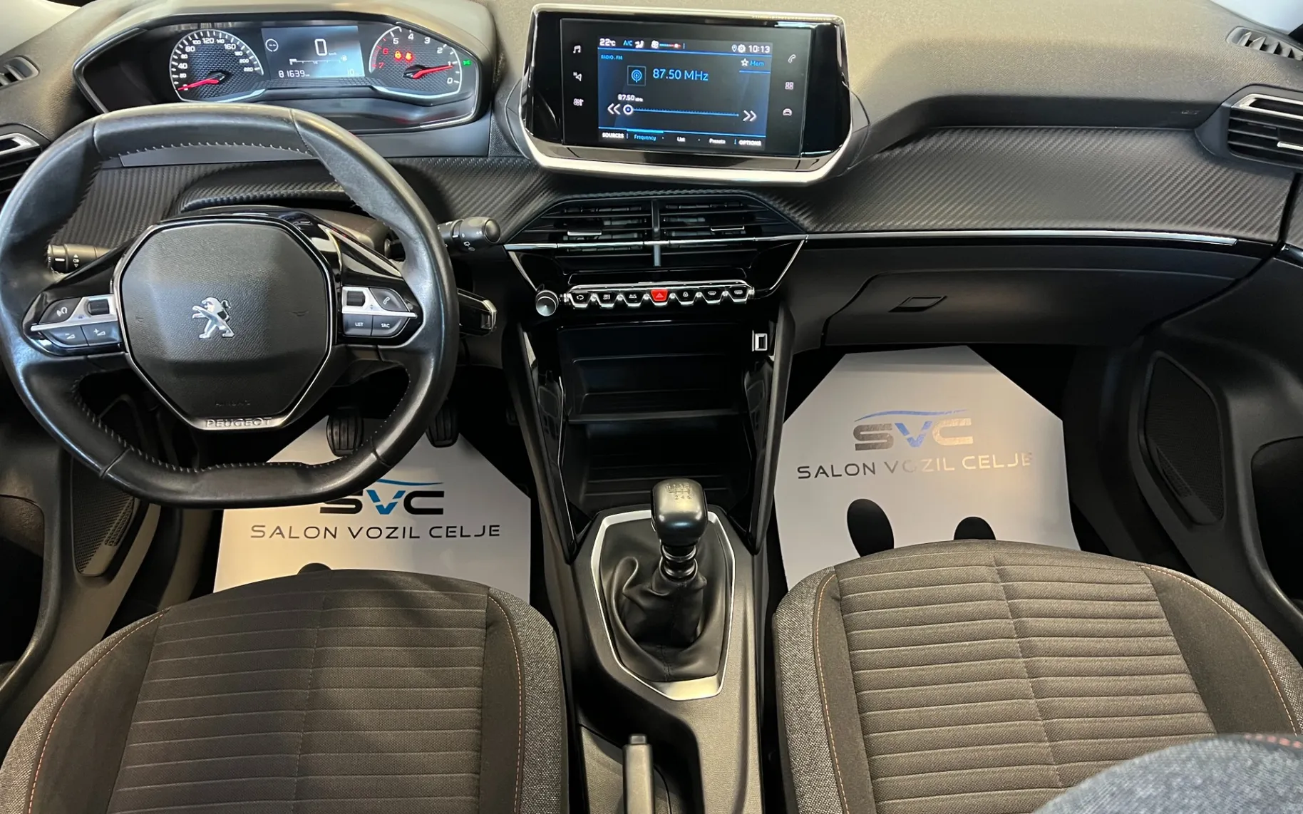 Zunanja slika - Peugeot 2008 - 1.2-1.LASTNIK-JAMSTVO-ODLIČEN-OBROK ŽE OD 128€ - 10