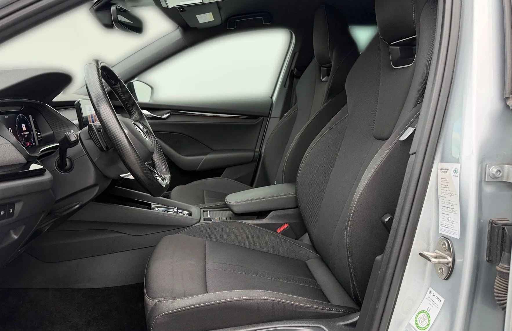 Zunanja slika - Škoda Octavia - 2.0 TDI Sportline 110 kW DSG-Keyless-LED-PDC - 7