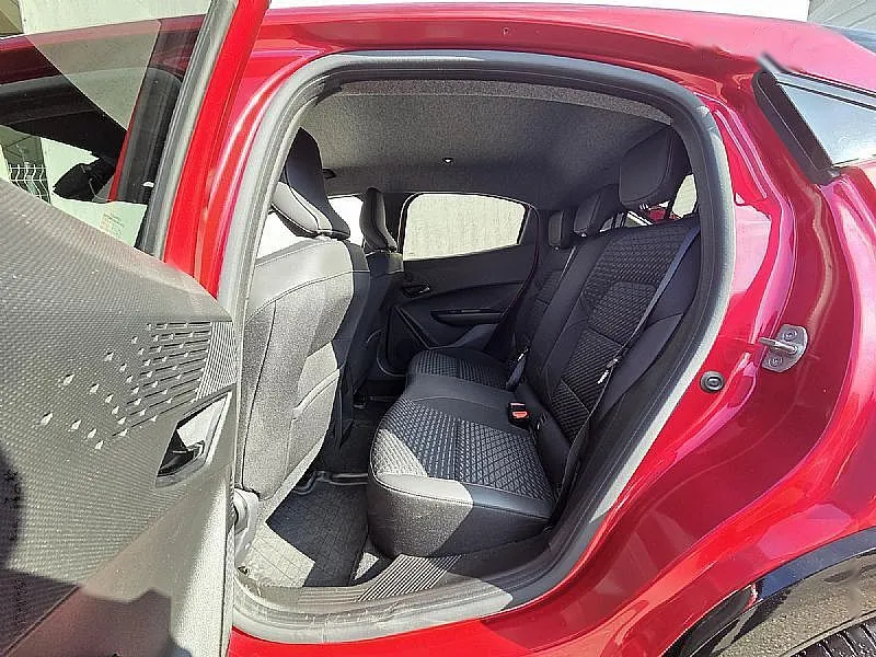 Zunanja slika - Renault Clio - 6 Techno TCE115+Varnost Parkiranje - 12