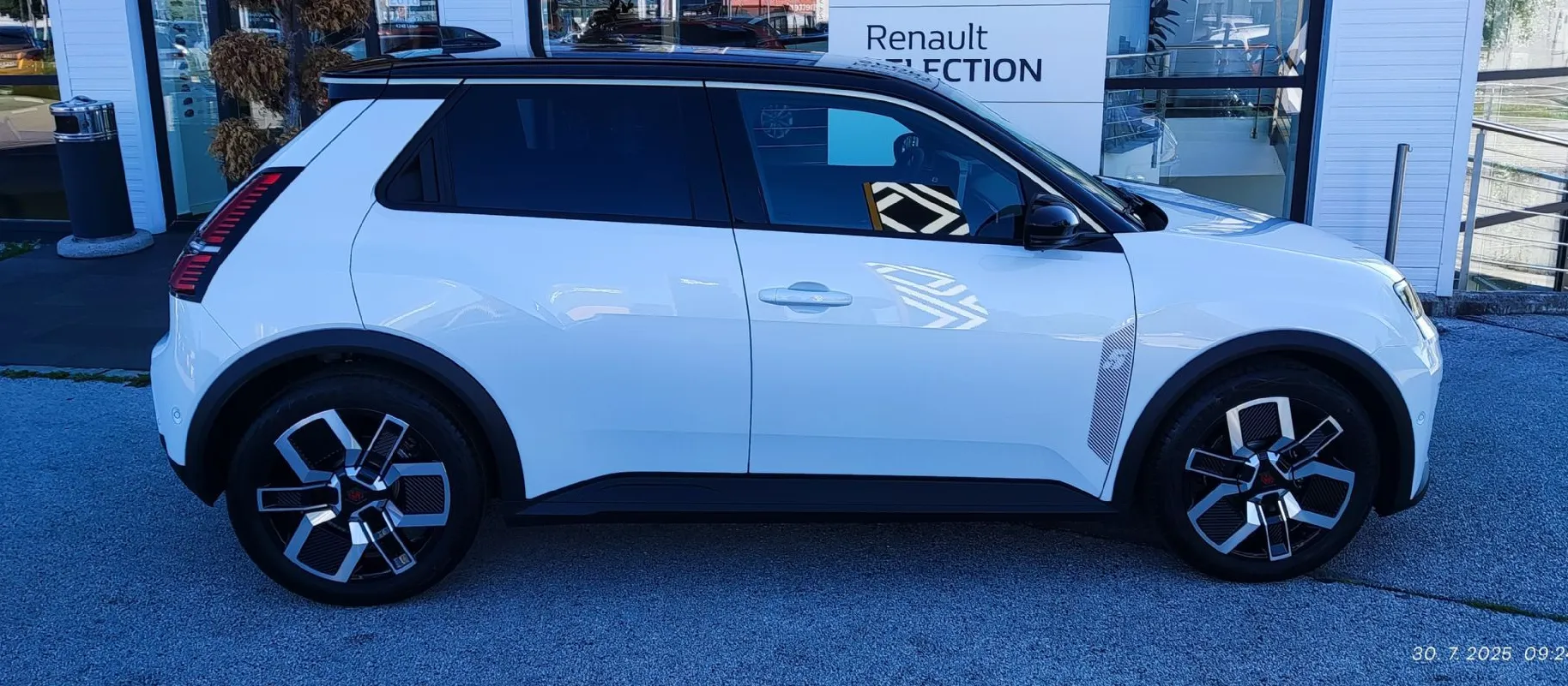 Zunanja slika - Renault 5 E-tech - TECHNO 150 HP COMFORT RANGE - 3