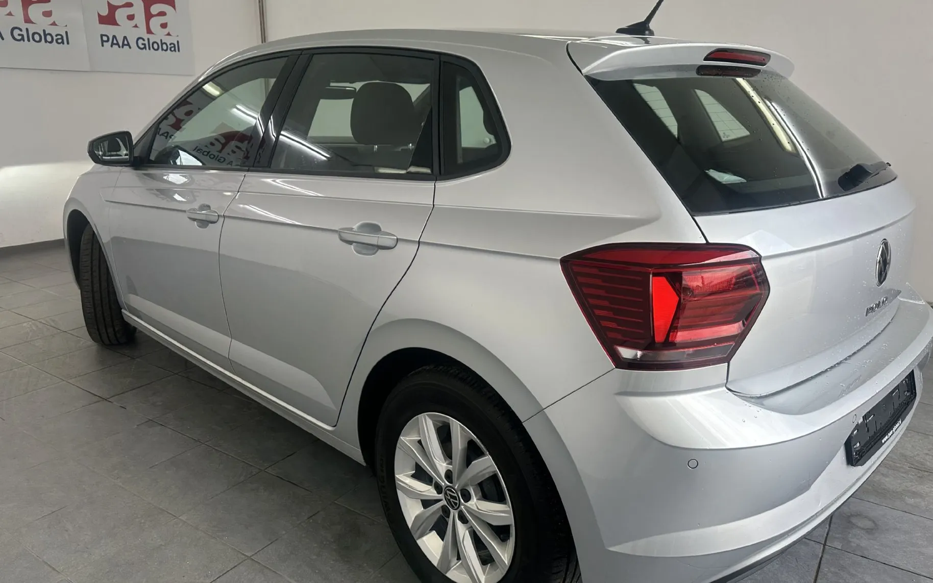 Zunanja slika - VW Polo - Highline 1.0 TSI 70kW.NEMŠKI+4ALU.NAVI.LED.USNJE - 14