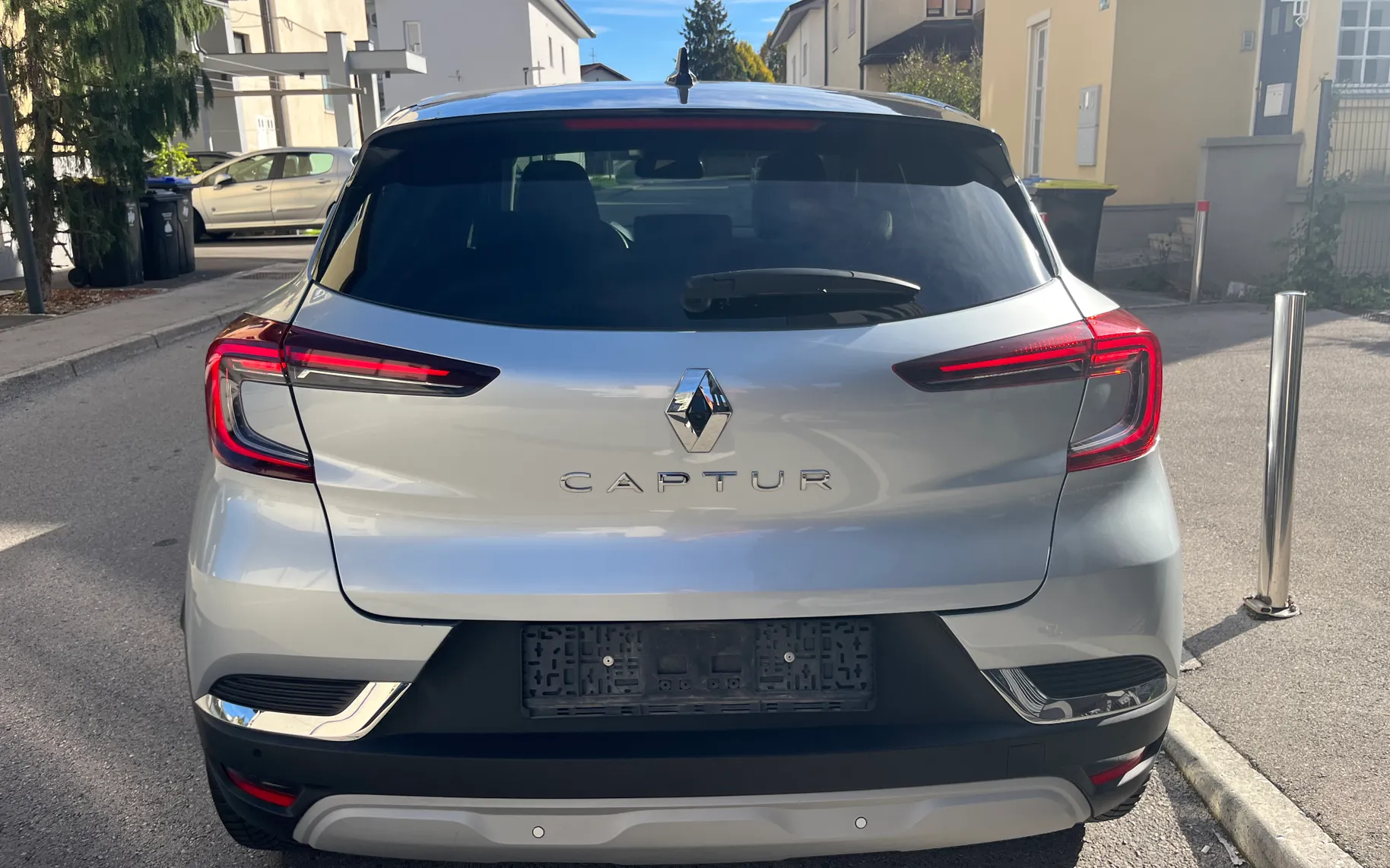 Zunanja slika - Renault Captur - 1.0 / - 8