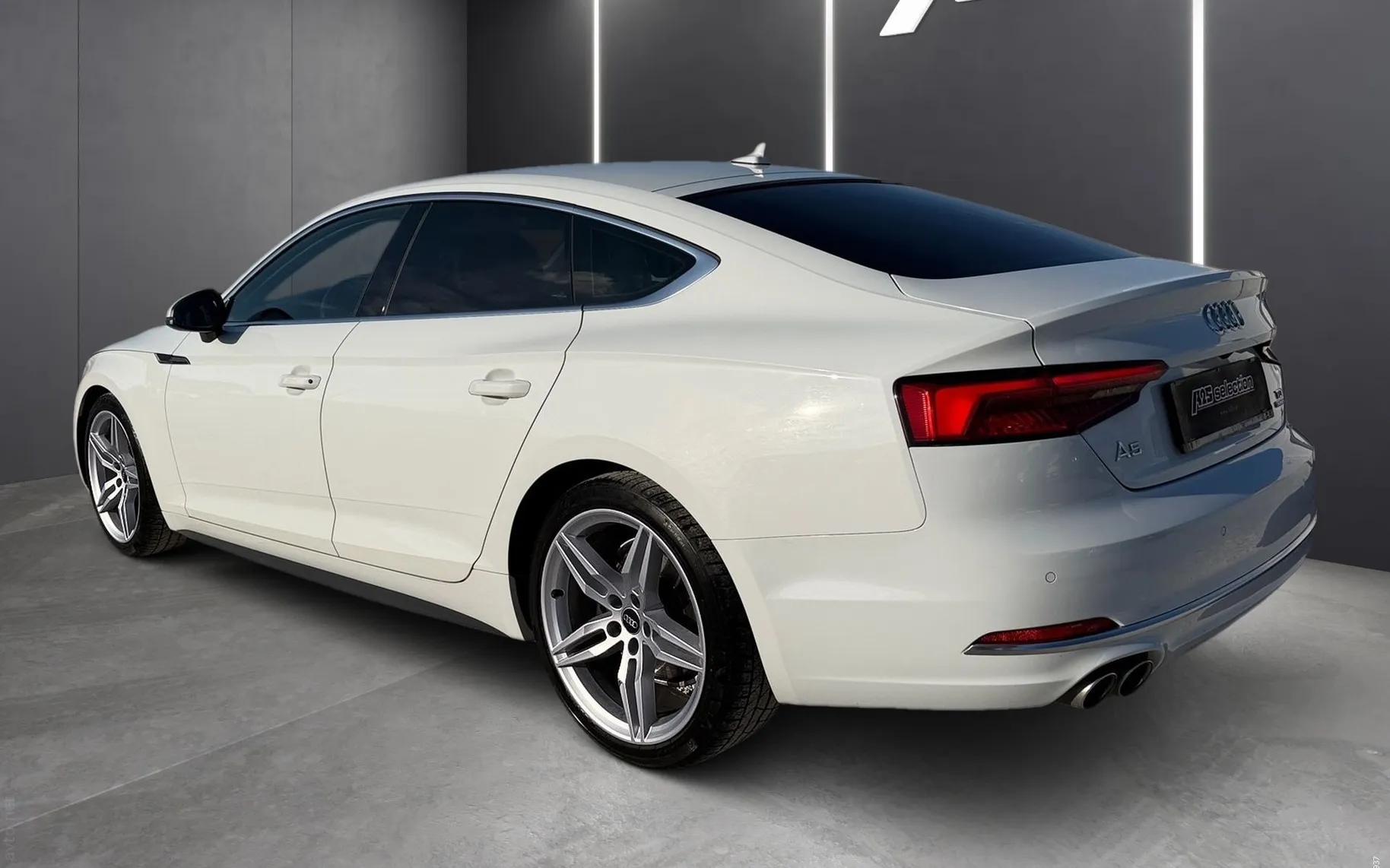 Zunanja slika - Audi A5 Sportback - Sport 2.0 TDI quattro-87.500km-Webasto - 4