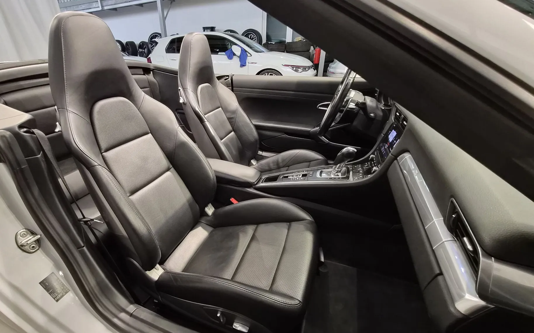 Zunanja slika - Porsche 911 Cabriolet - Carrera Approved PDK XENON NAVI BOSS SPORT IZPUH - 15