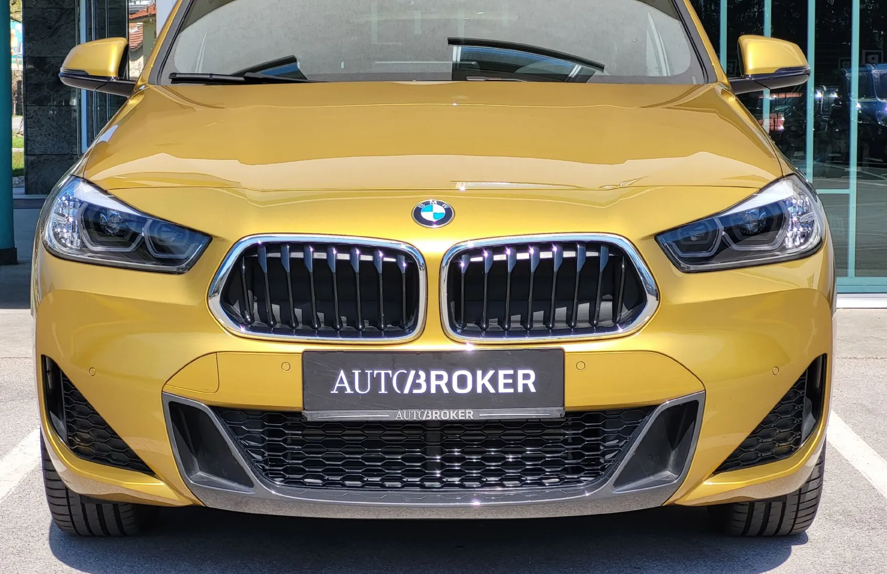 Zunanja slika - BMW X2 - serija : xDrive20d AT  M-Sport Cena novega 61000 EUR - 2