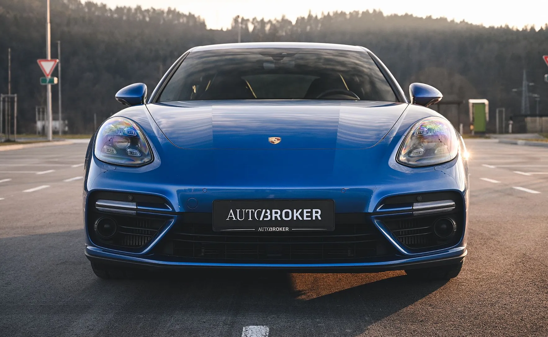 Zunanja slika - Porsche Panamera - Turbo PDK - 2