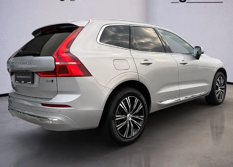 Zunanja slika - Volvo XC60 - B4D AWD AUT Inscription LED KAMERA HARMAN KARDON - 5