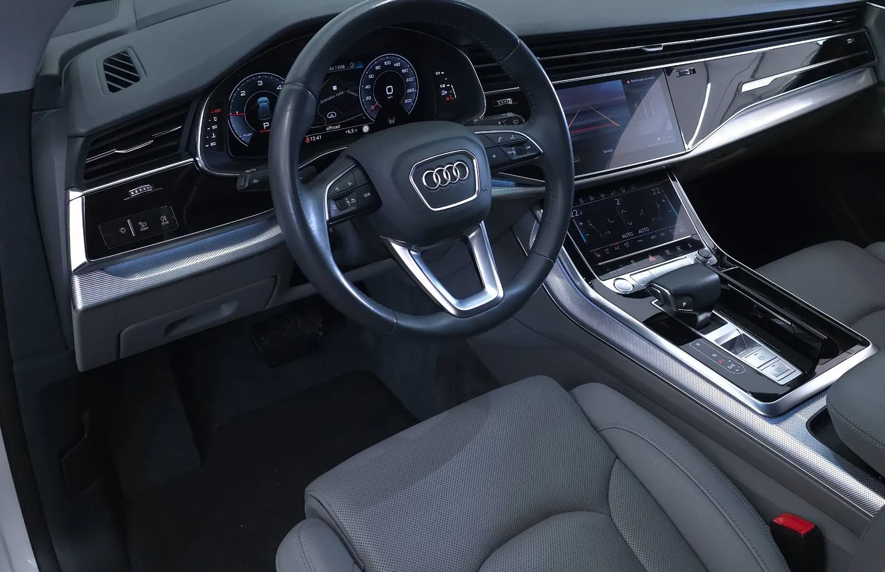 Zunanja slika - Audi Q8 - 50 TDI- QUATTRO - ZRAČNO - HLAJ. SED. - KAMERA... - 7