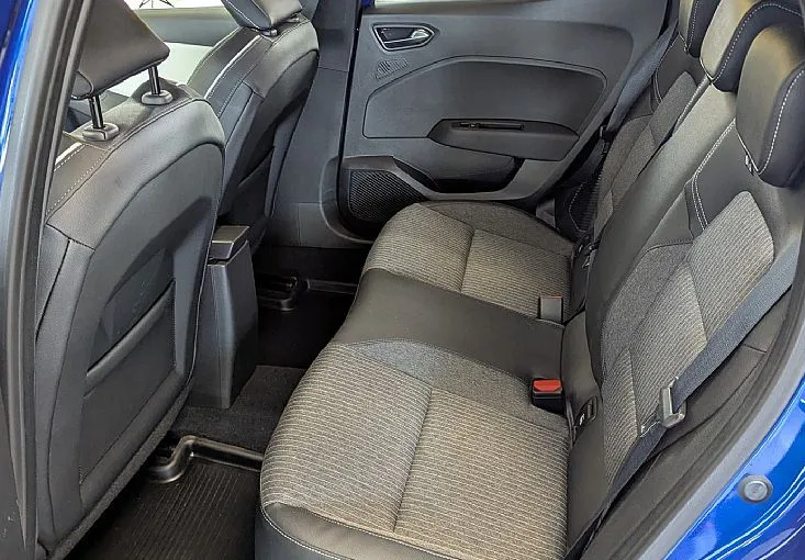 Zunanja slika - Renault Clio - 1.6 E-TECH 145 HEV TECHNO - 4