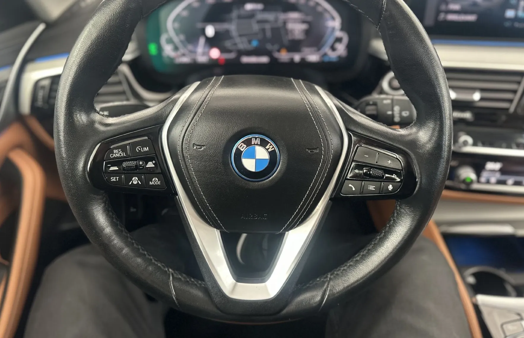 Zunanja slika - BMW Serija 5 - Touring: 530 e Luxury Line 2.0 215KW.NEMŠKI+4ALU.KAMERA. - 6