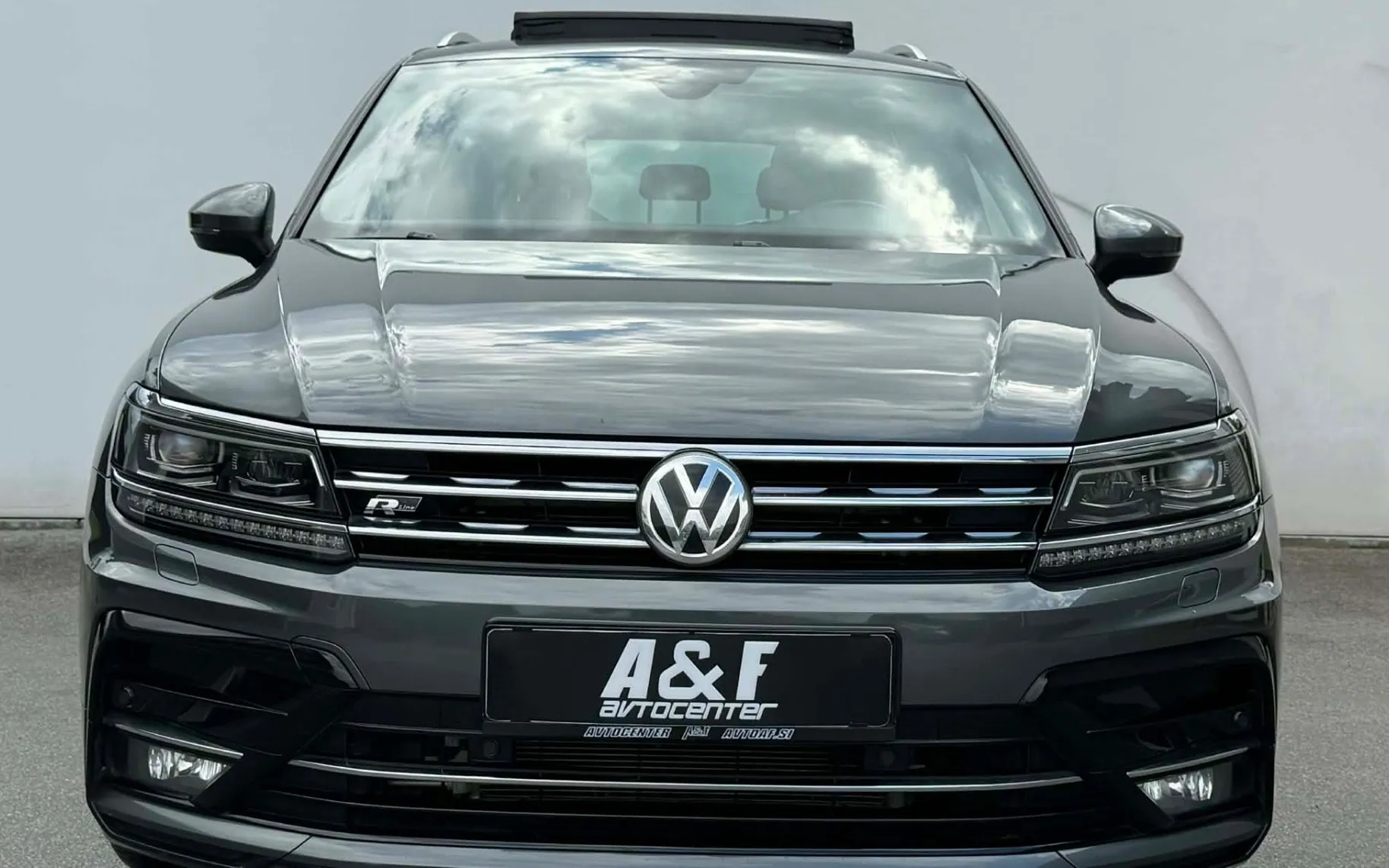 Zunanja slika - VW Tiguan - 2.0 TDI-4X4-DSG-R LINE-VIRTUAL-LIZING ZA TUJCE- - 2