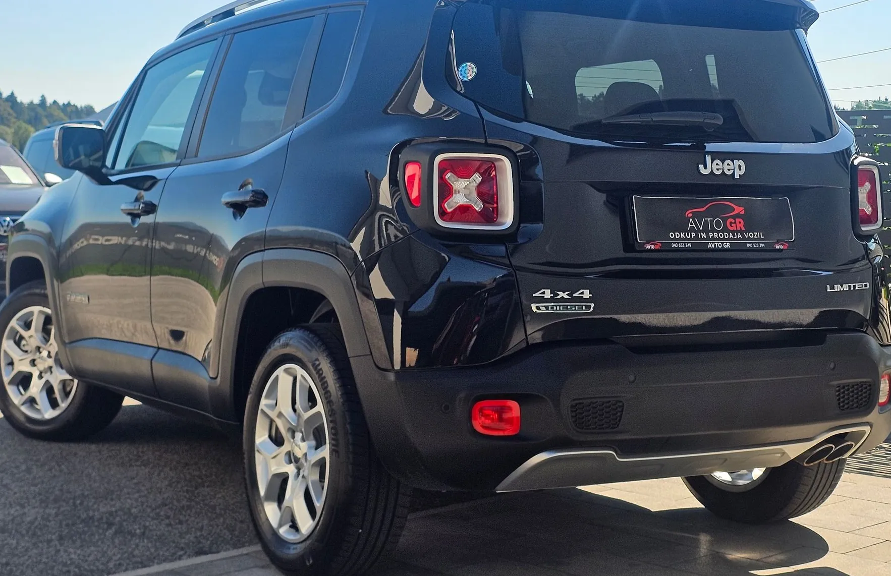 Zunanja slika - Jeep Renegade - AWD 2.0 MultiJet Limited Avt.-Le 99.000km- ODLIČEN - 9