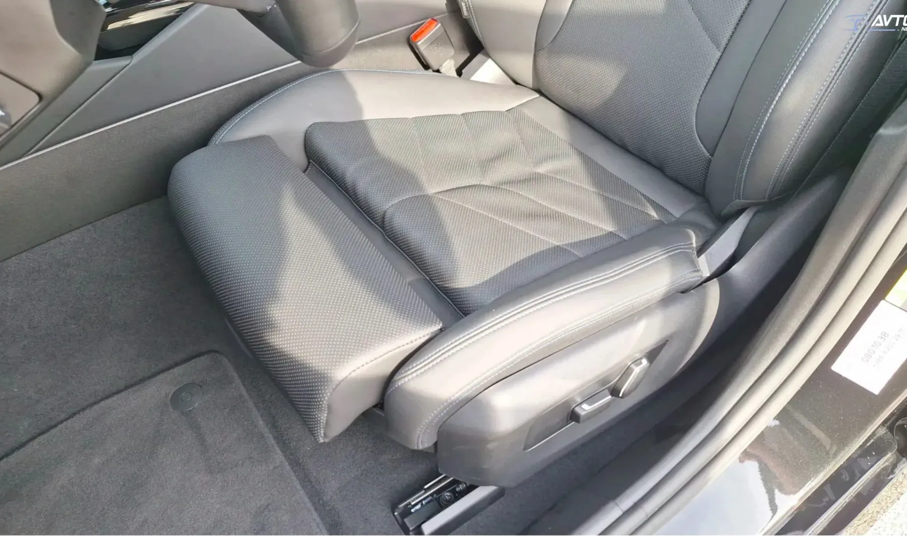 Zunanja slika - BMW i5 Touring - BMW 530e xDrive, 220KW  M Sports package - 13