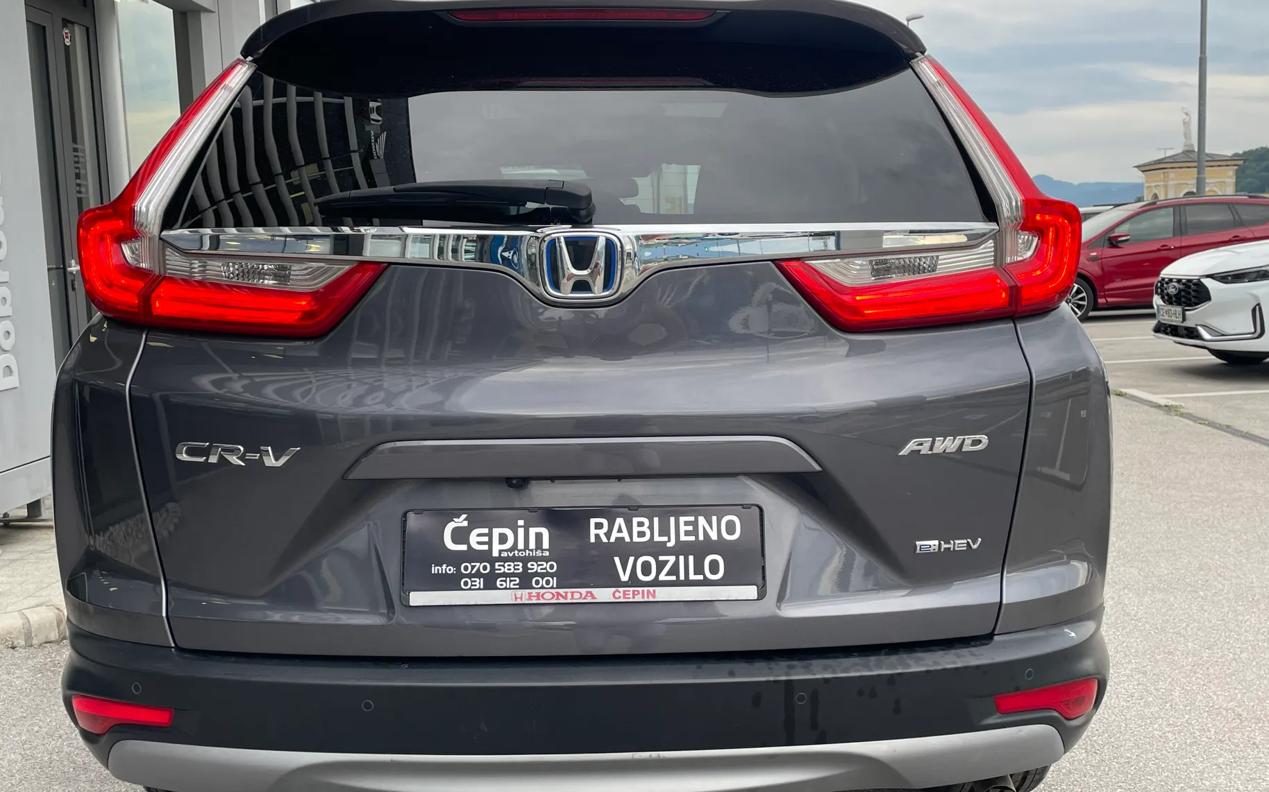 Zunanja slika - Honda CR-V - Hybrid-AWD-2.0-EXECUTIVE-e-CVT-ACC-LED-SLO-TOP - 17