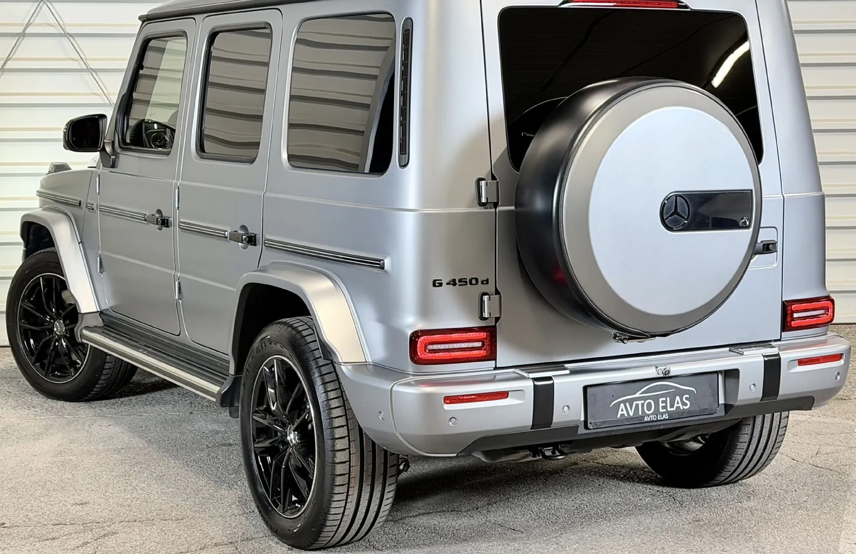 Zunanja slika - Mercedes-Benz G-Razred - G 450D - AMG- PANO - BURM. - 360 KAM. - GRET. SED - 5