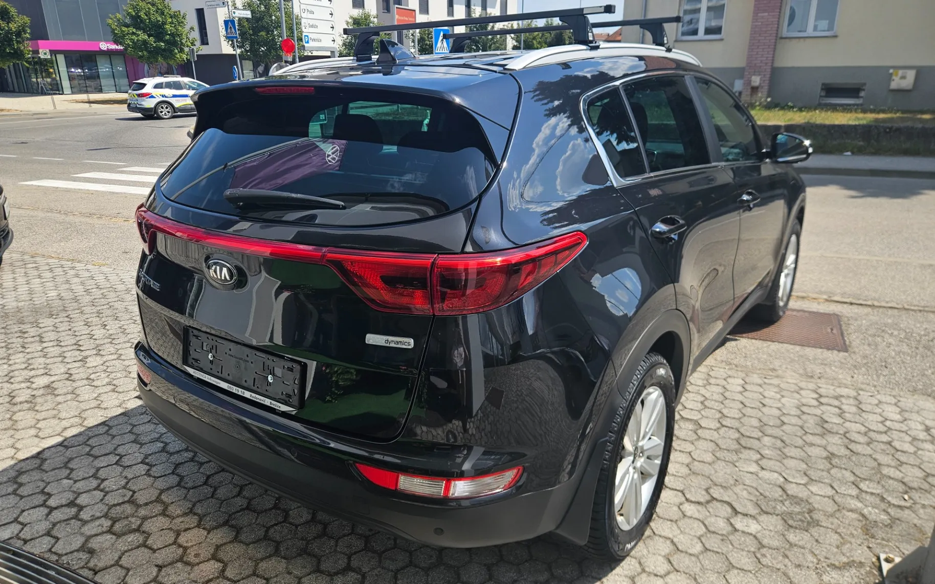 Zunanja slika - KIA Sportage - 2WD 1.6 GDI LX Urban - 3