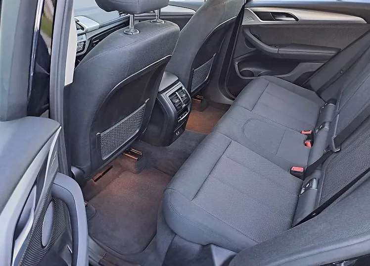 Zunanja slika - BMW X3 - serija : xDrive30e  AT - 5