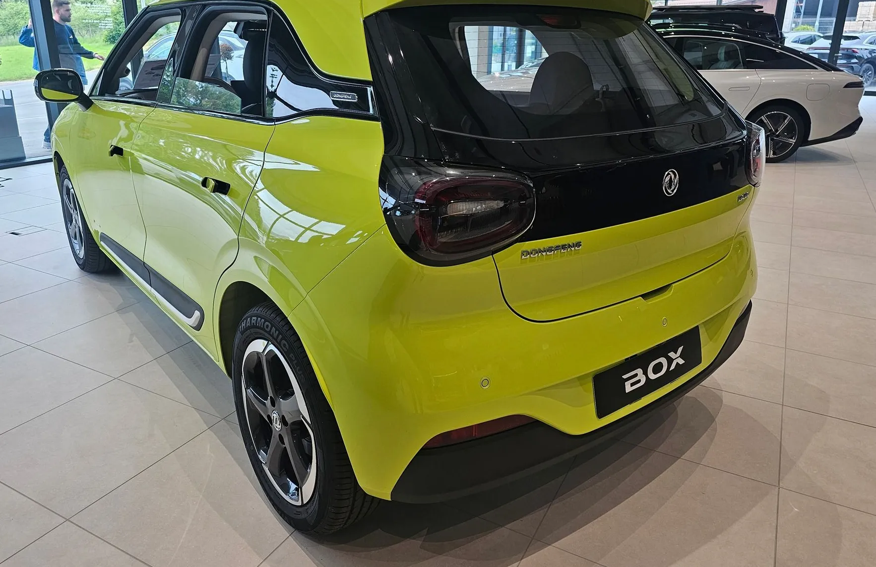Zunanja slika - Dongfeng Box - 42.3 kWh- 7.200€ SUBVENCIJE- NA ZALOGI - 9