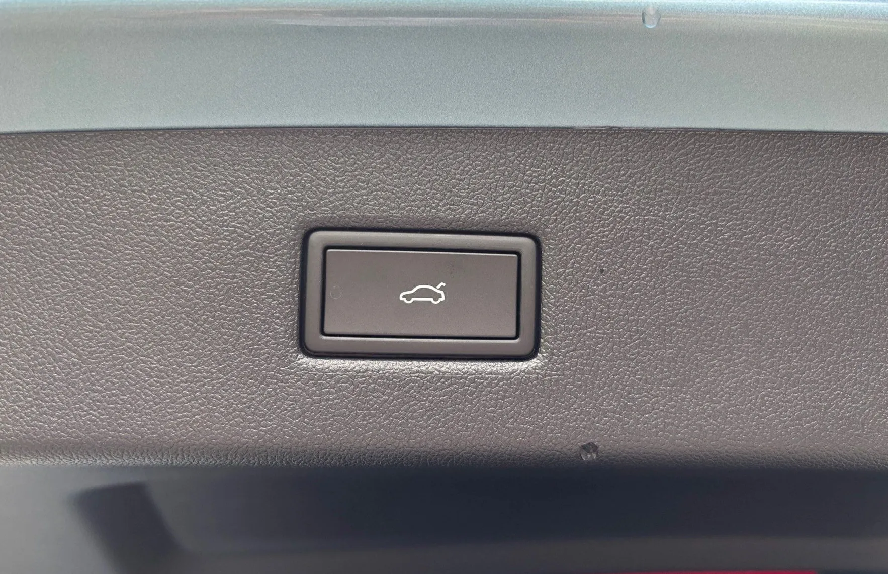 Zunanja slika - Ford Explorer - EV PREMIUM 286PS 79kWh RWD- NA ZALOGI - 17