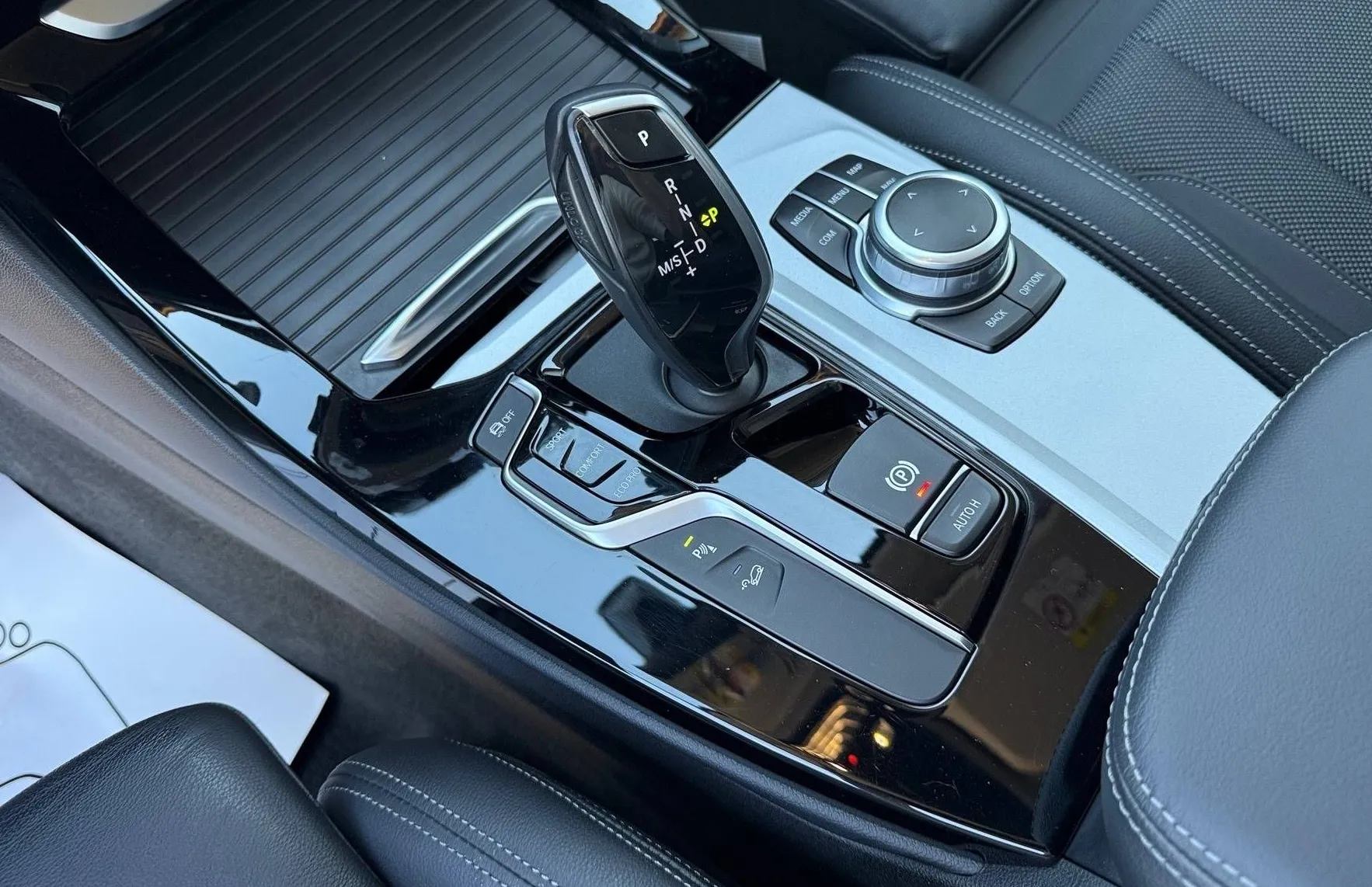 Zunanja slika - BMW X3 - serija : xDrive20i LED VITRUAL NAVI EL. SEDEŽI KLJUKA - 17