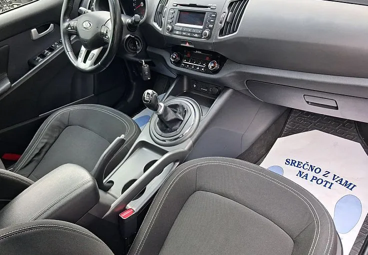 Zunanja slika - KIA Sportage - 2WD 1.7 CRDi Style - 8