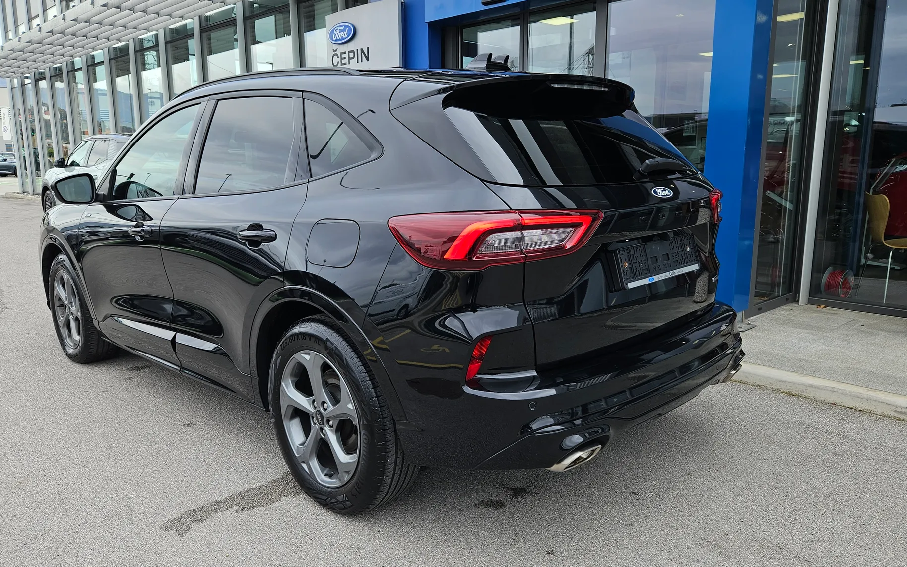 Zunanja slika - Ford Kuga - 2.5 Duratec FHEV ST-Line - 7