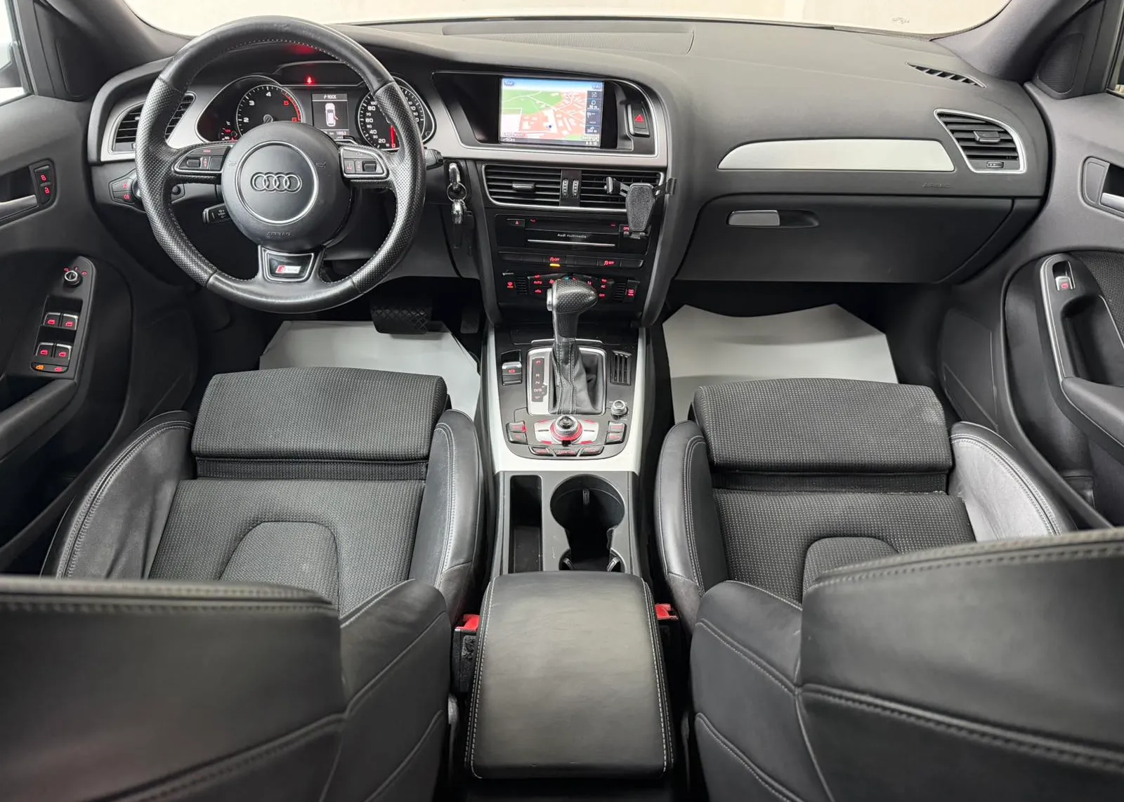 Zunanja slika - Audi A4 - Avant 2,0 TDI Multitronic - 4