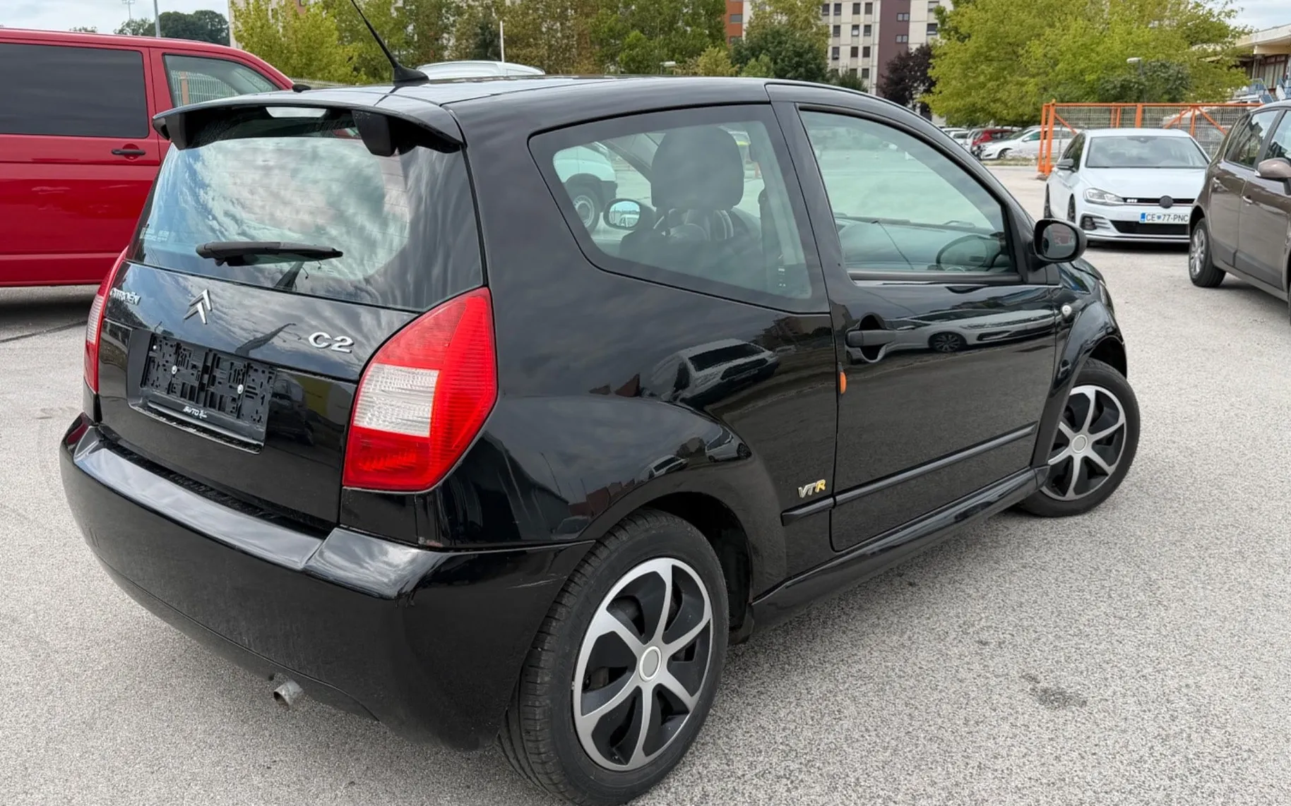 Zunanja slika - Citroën C2 - 1.4i VTR - 4