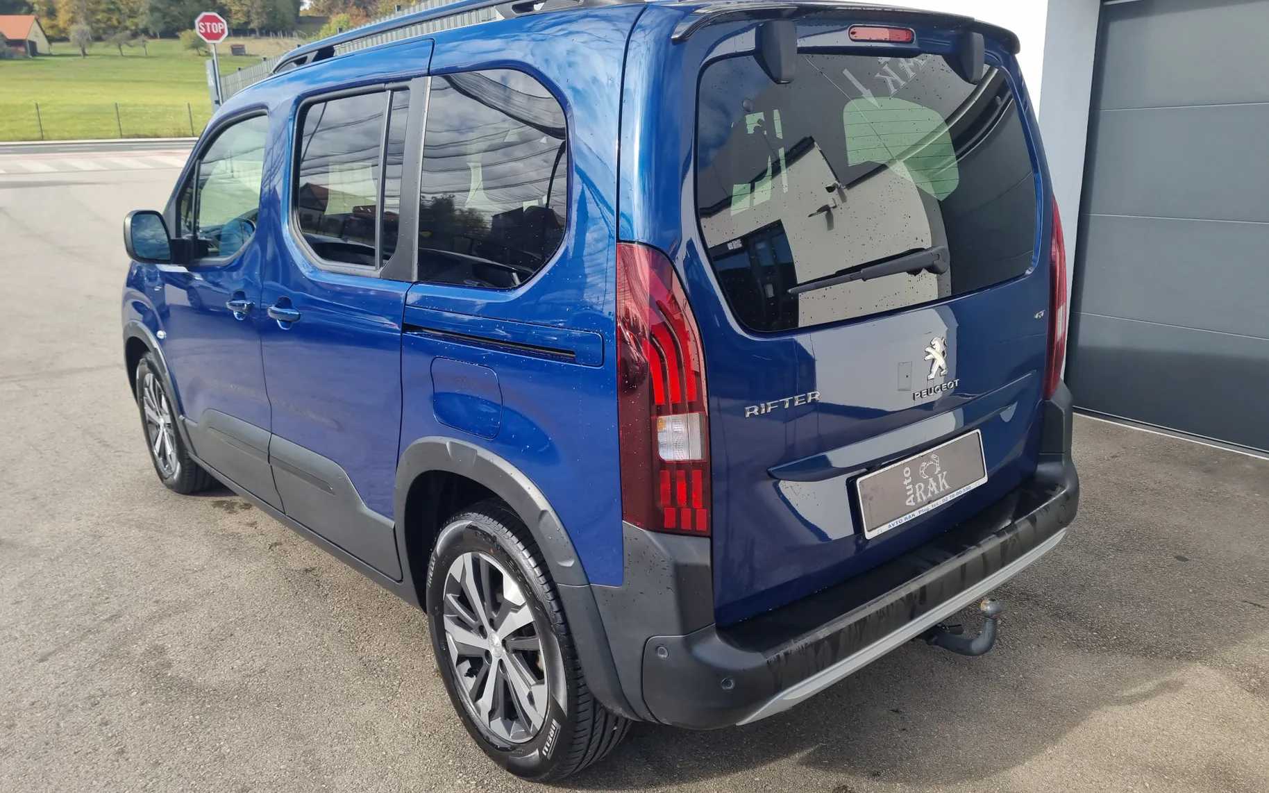 Zunanja slika - Peugeot Rifter - 1.5 HDI  GT - 4