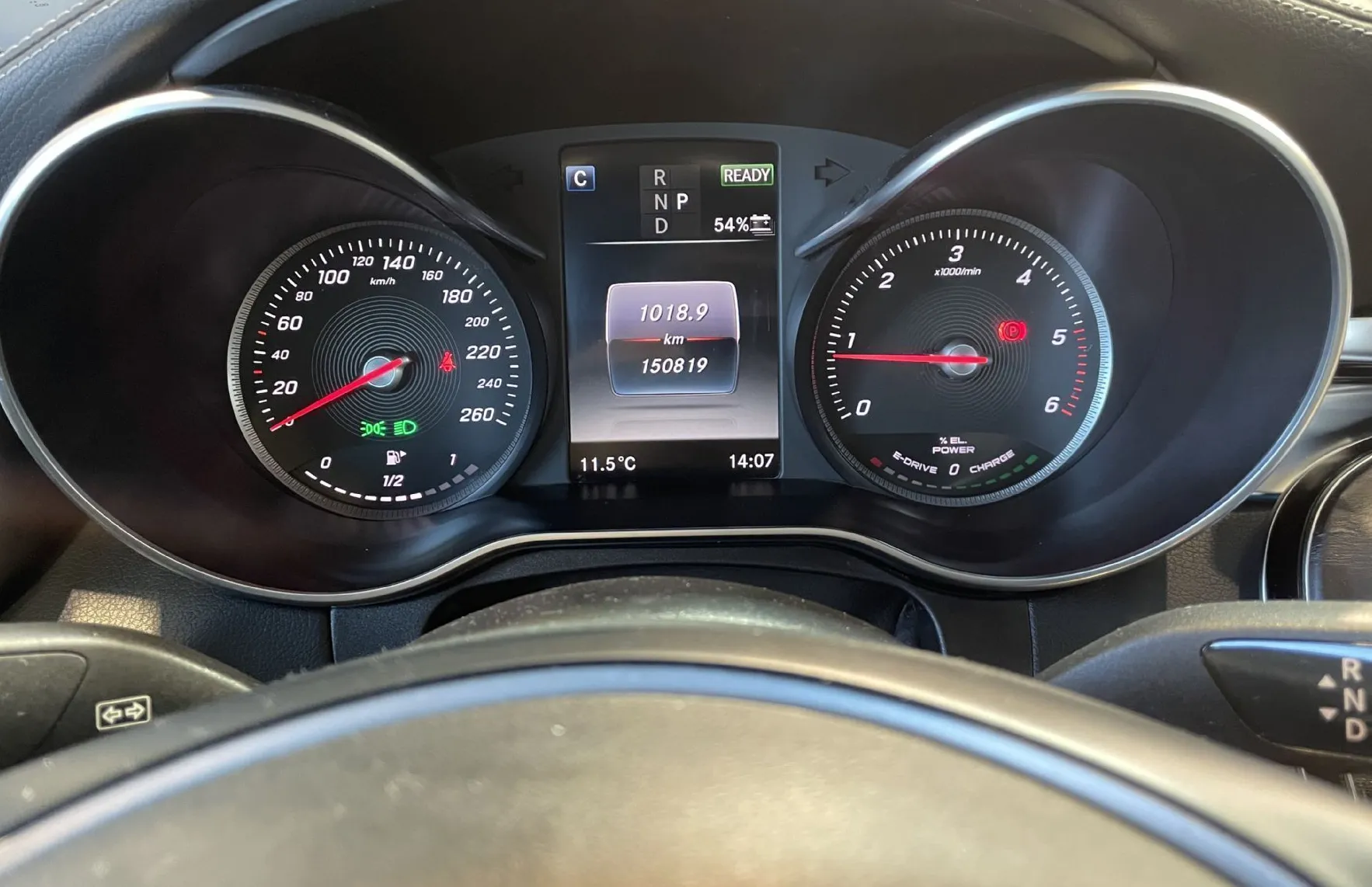 Zunanja slika - Mercedes-Benz C-Razred - AVANTGARDE-HEAD UP-PANO-LED-NAVI-KAMERA-ALU - 15