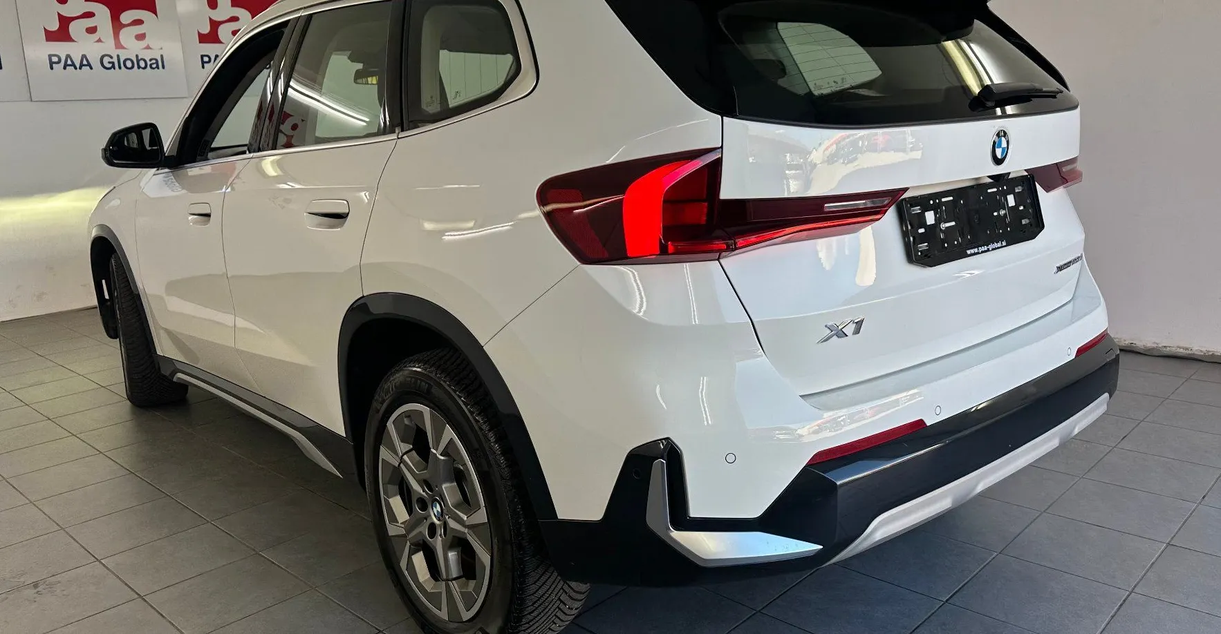 Zunanja slika - BMW X1 - serija : xDrive23d xLine Avt.KAMERA.NAVI.USNJE.4X4.ACC.TOP - 16