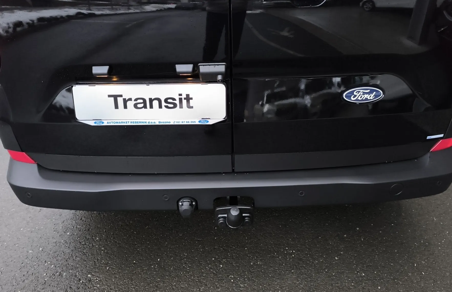 Zunanja slika - Ford E-Transit Custom - Transit Custom KOMBI TRAIL 2.0 TDCi 150 KM M6 L2H1-8.SED.- ZALOGA - 9